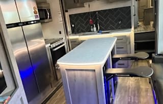 2021 Keystone RV Raptor 352