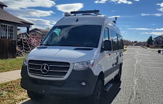2023 Mercedes 4X4 Thor Motor Coach Sanctuary 19L