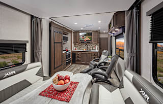 AGA 9 -	2021 Forest River RV XLR Hyper Lite 2815