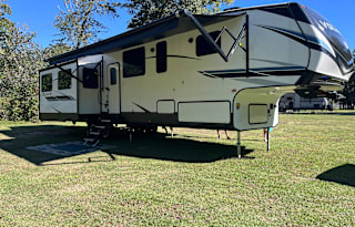 2023 CrossRoads RV Volante 375MD