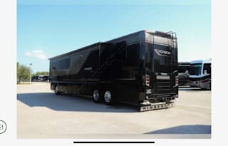 Luxury RV with flexible hosts.