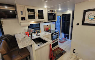 Great couples getaway trailer!