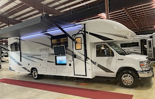 2023 Entrega Odessy with Bunks and Wifi - June Sky