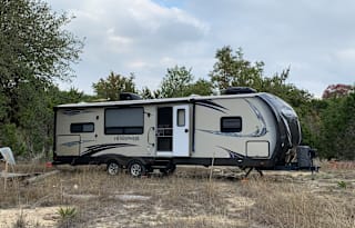 2015 Salem RV Trailer sleeps 7