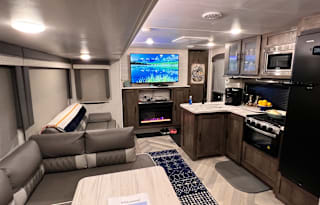 2021 Forrest River Wildwood "Huge Bunkroom"