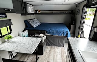 Montague RV Rental ~NO HIDDEN FEES