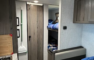 2022 Ameri-Lite  with easy Mountain Access