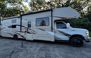2017 Thor Motor Coach Freedom Elite 30FE