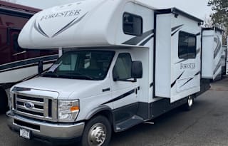 2017 Forest River RV Forester 2501TS Ford
