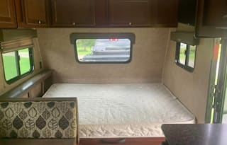 2016 Coachmen Clipper 17bh *Delivery Only*