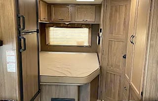 2018 Coachmen RV Freelander 21QB  Ford 350