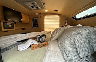 Off-grid A/C & Heat - Lightweight & Fully stocked!
