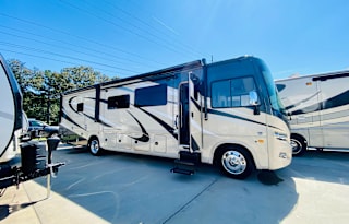 2021 Forest River RV Georgetown 5 Series 34H5