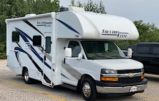 Ad Astra -2021 Thor Motor Coach Freedom Elite 22HE