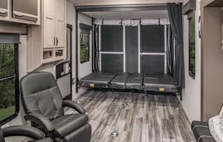 16 FT GARAGE TOY HAULER/CAMPER- pickup in WI or IL