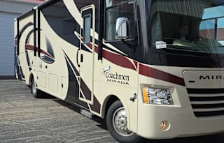 2019 Coachmen RV Mirada 35KB