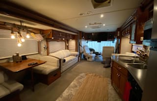 The Perfect Motorhome Rental Awaits You!