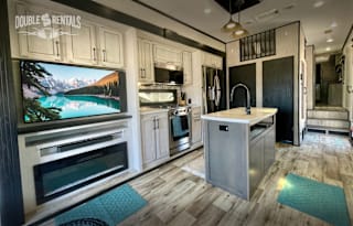 DURANGO with Fold-Out Patio & Private King Master