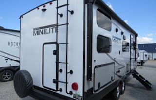 Bunk House Bliss: Ultimate RV Experience!