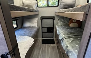2024 Grand Design Imagine 3210BH