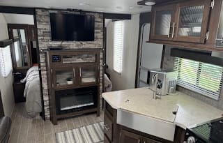 Great Camper for NFL Draft & Summer Getaways!