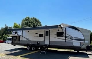 38" Aurora 2