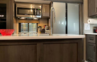 Ruby! Our REFLECTION 303RLS is ready for Glamping+