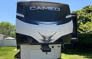 2021 CrossRoads RV Cameo CE3961MB