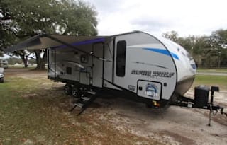 Four Season Bunkhouse - Great for family or getaway with friends!