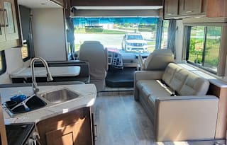 2021 Coachmen RV Pursuit 31BH