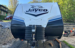 Alcantar Jayco Jayfeather