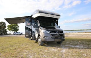 2021 Qwest 24R Sprinter RV