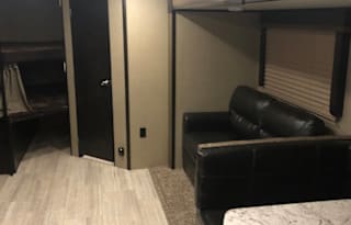 2018 Grand Design RV 2800bh