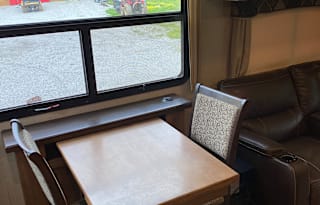 2017 Keystone RV Montana 3811 MS