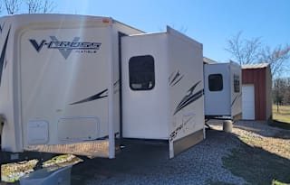 2014 Forest River RV V-Cross Platinum 32VTS