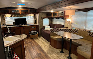 Happy Days Camper