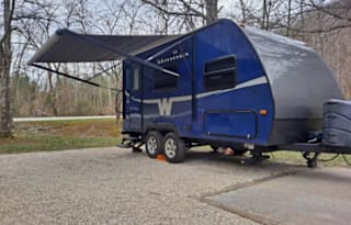 Winnebago  Minnie GMI1165