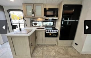 2023 Forest River RV Salem 31KQBTS