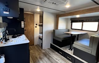 BRAND NEW 2022 KEYSTONE 17 FOOT EASY TO TOW
