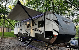 2018 Forest River RV Wildwood 32BHDS