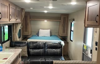 ROOMY-BUNKHOUSE-1/2 TON TOWABLE