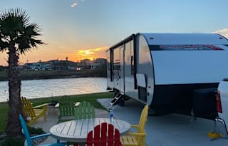 2021 Forest River Wildwood Ultra Lite fully equipped top of the line model