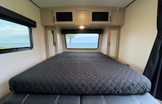 2021 Coachmen Apex Nano BHS208