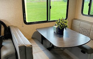 2019 Keystone RV Premier Ultra Lite 29RKPR