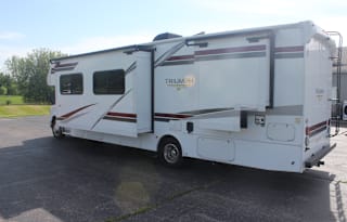 2021 NeXus RV Triumph 31T