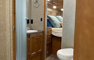 2019 Winnebago Minnie Winnie 31G
