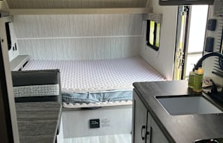 2023 Coachmen RV Clipper Cadet 17CBH