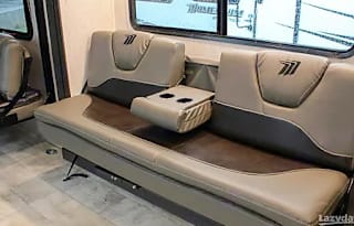 2022 Grand Design Momentum G-Class 30G