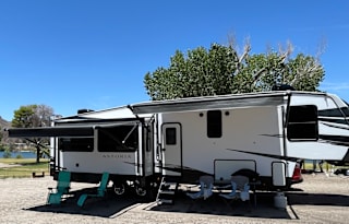 Glamping on the River!!