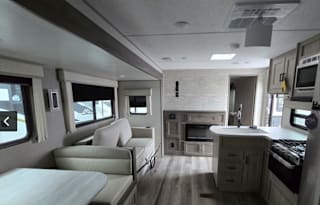 2025 Coachmen RV Catalina Legacy 343BHTS